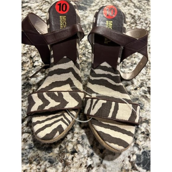 NWT Michael Kors Zebra Wedge Espadrille Sandals - 10 - Picture 3 of 5